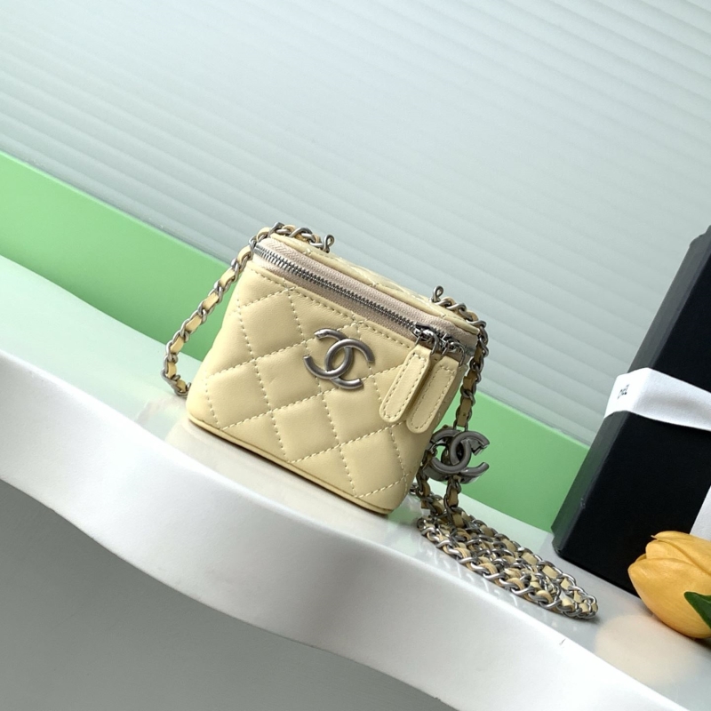 Ch**el cosmetic bags